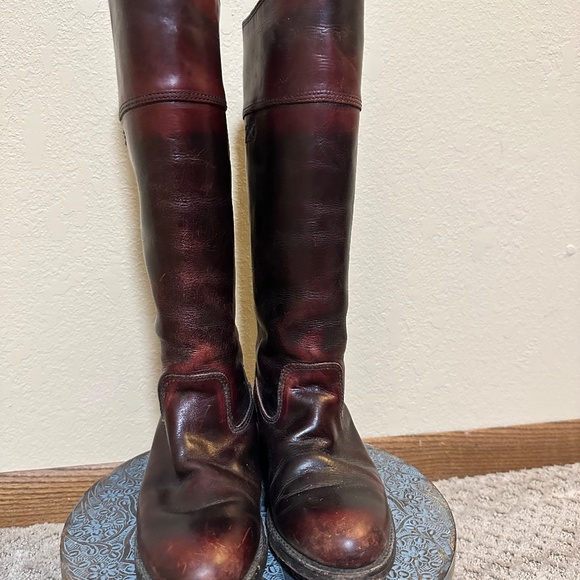 FRYE - Brown Leather Pull-On Boot | Size 7 - Picture 6 of 6